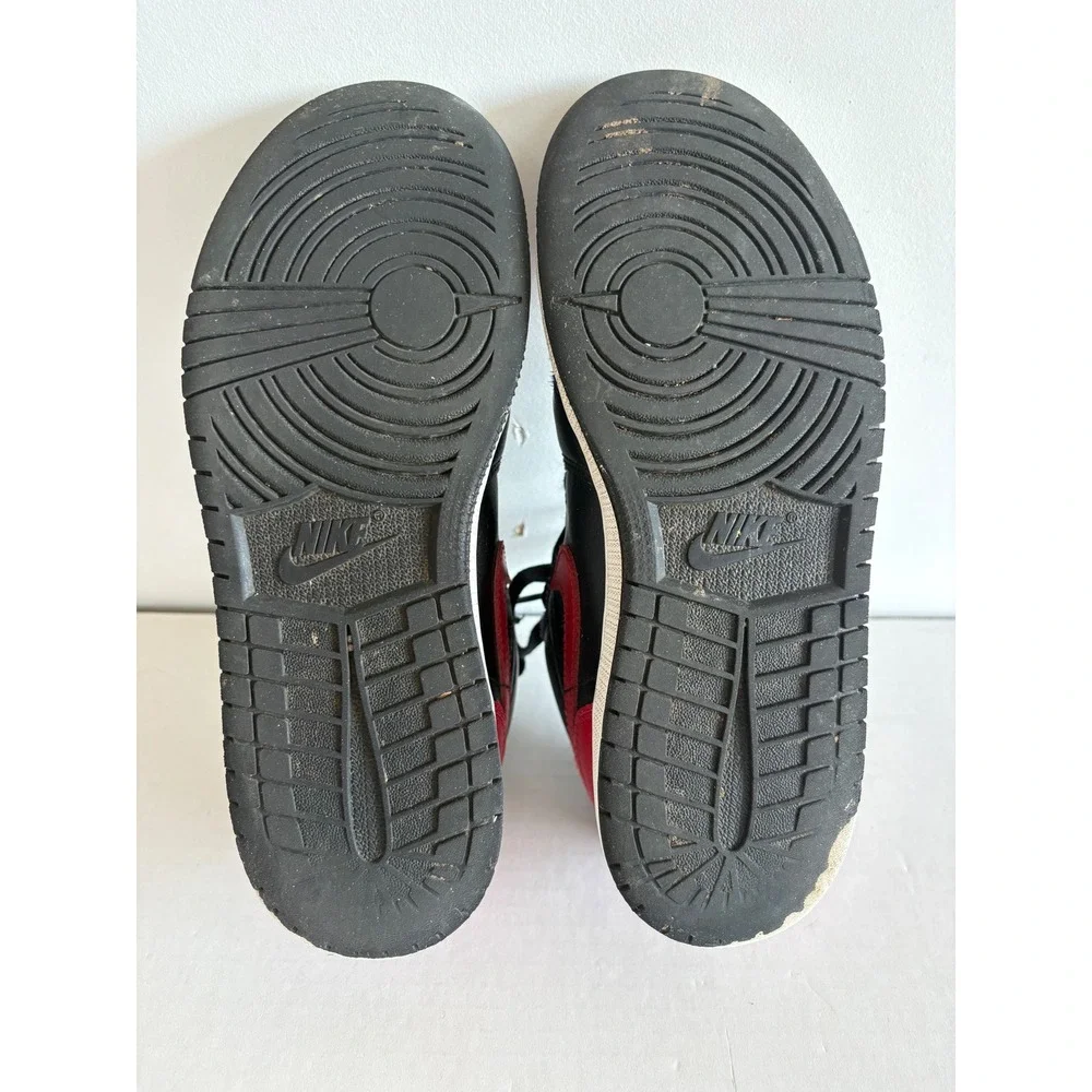 Nike Air Jordan 1 Low Bred Toe Black Red White Kids streetwear Size 4.5Y